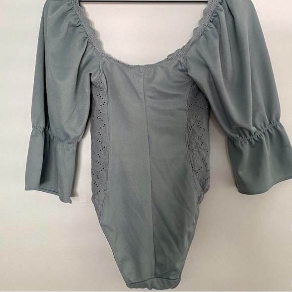 Urban Outfitters Bodysuit - Picture 3 of 3